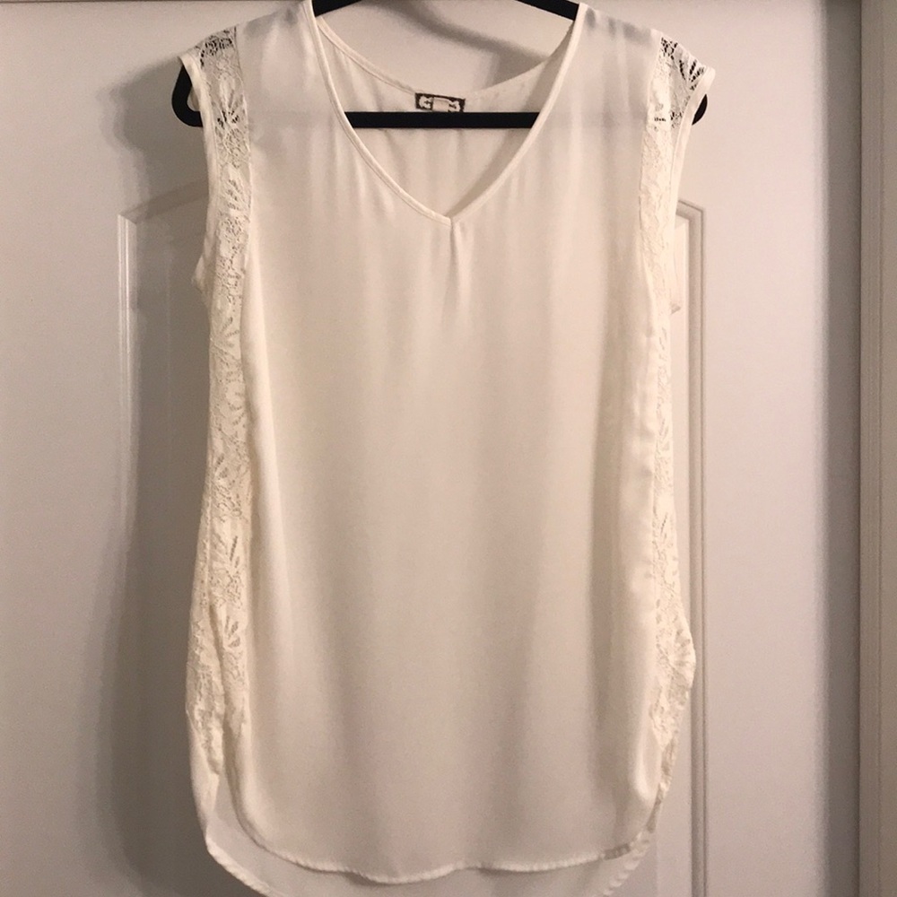 Ivory blouse, great condition worn once L